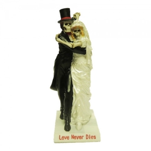 Статуэтка "Скелеты любовь не умрет" WU75572AA