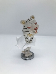 Тигр Мерилин белый 11056С