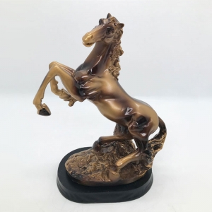 Лошадь 803 Средняя