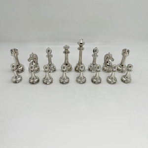 Шахматные фигурки серебро 