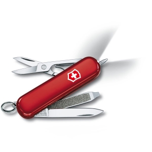 Нож Victorinox 0.6226 Signature Lite