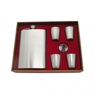 Набор с фляжкой Steel4 BR-015