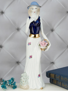 Статуэтка "Дама с корзинкой" MCX0823