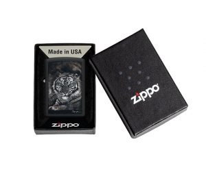 Зажигалка  Zippo 49763 Tiger