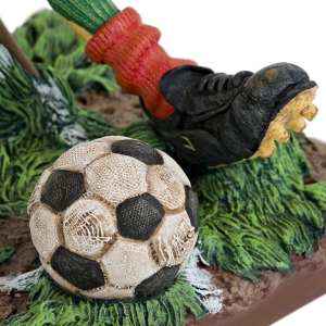 Фигурка Guillermo Forchino "Футболист" FO85516 