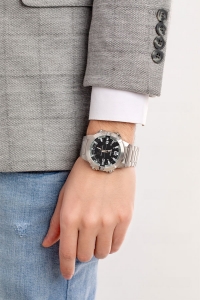 Наручные часы Casio AMW-870D-1AVDF