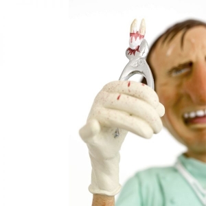 Фигурка Guillermo Forchino "Стоматолог" FO84005