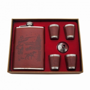 Набор с фляжкой Охота  BR-011