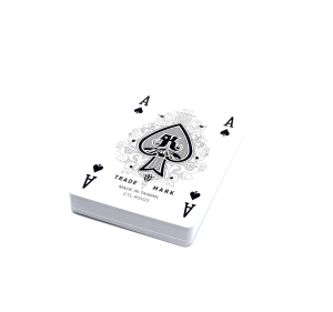 Карты игральные пластиковые Royal (черная рубашка) CTL-RS025 Black