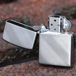 Зажигалка Zippo 28182 Diagonal Weave