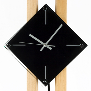 Настенные часы Hermle 70645-382200